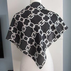 Square Scarf Bandana Links Pattern 26" Black and White from India, *Flaw